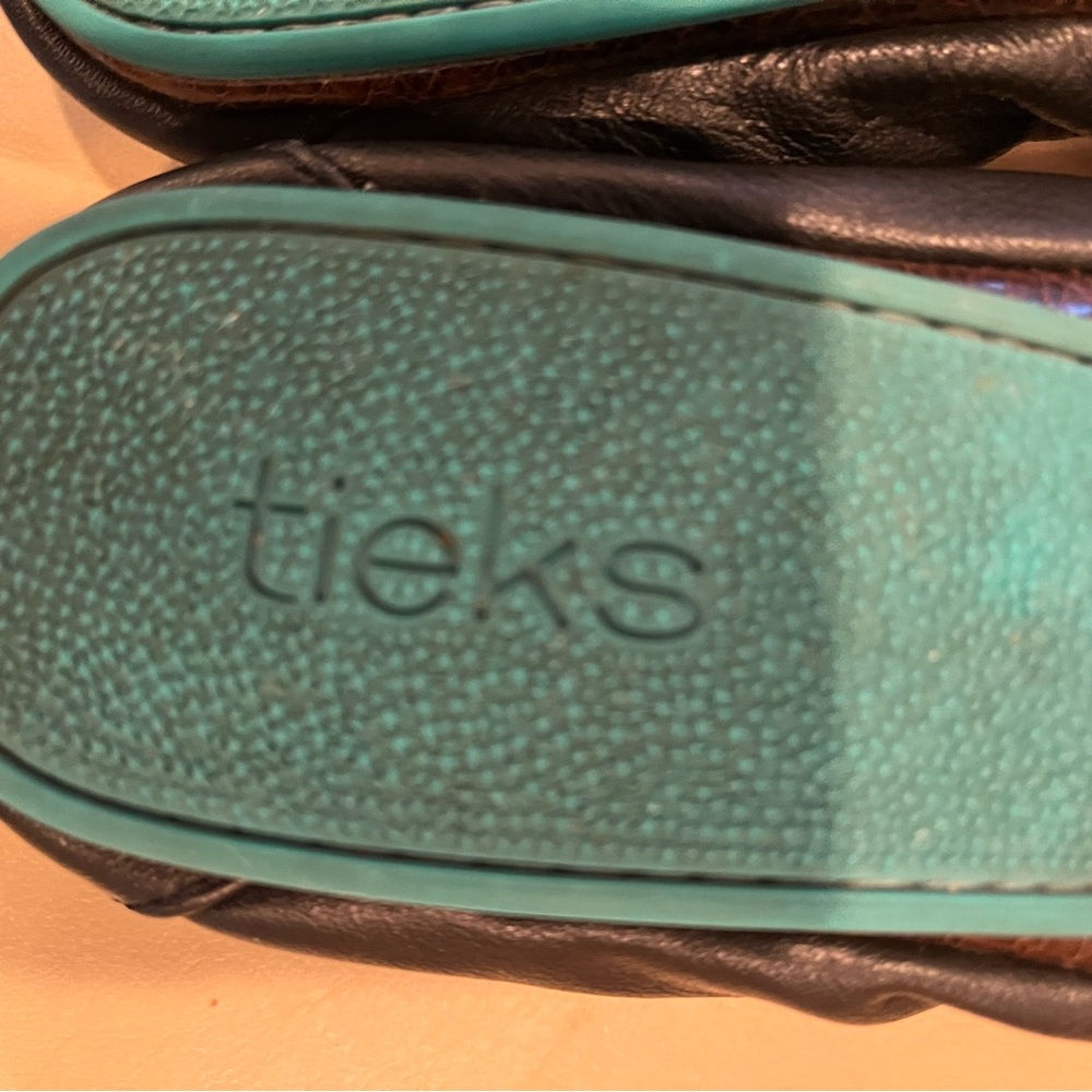 Tieks Black Leather Ballet Flats with Teal Tab Size 8 AS IS - Picture 7 of 8